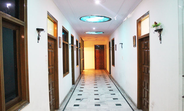 hotel-maharana-palace